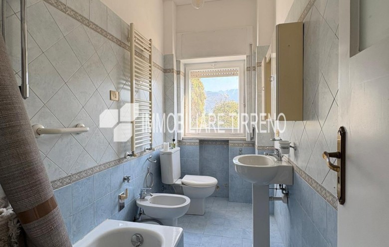 Appartamento in vendita a Massa