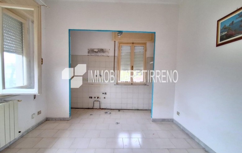 Appartamento in vendita a Massa