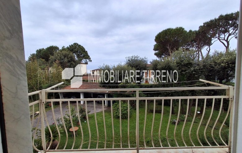 Appartamento in vendita a Massa