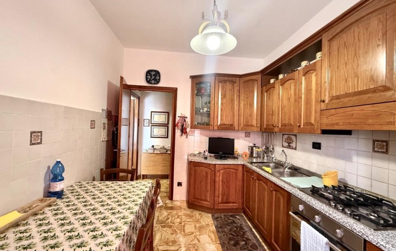 Appartamento in vendita a Massa