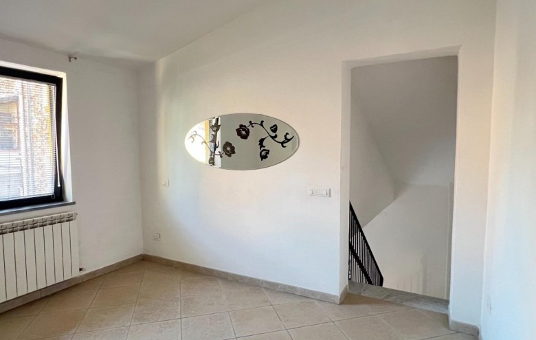 Appartamento in vendita a Massa