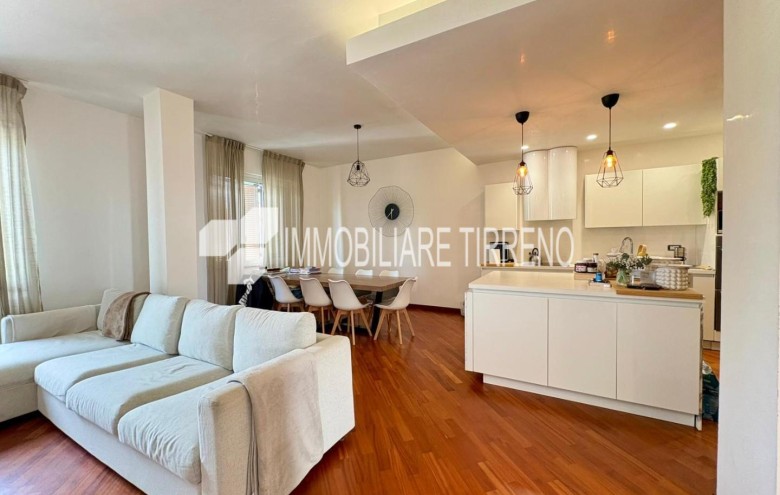 Appartamento in vendita a Massa