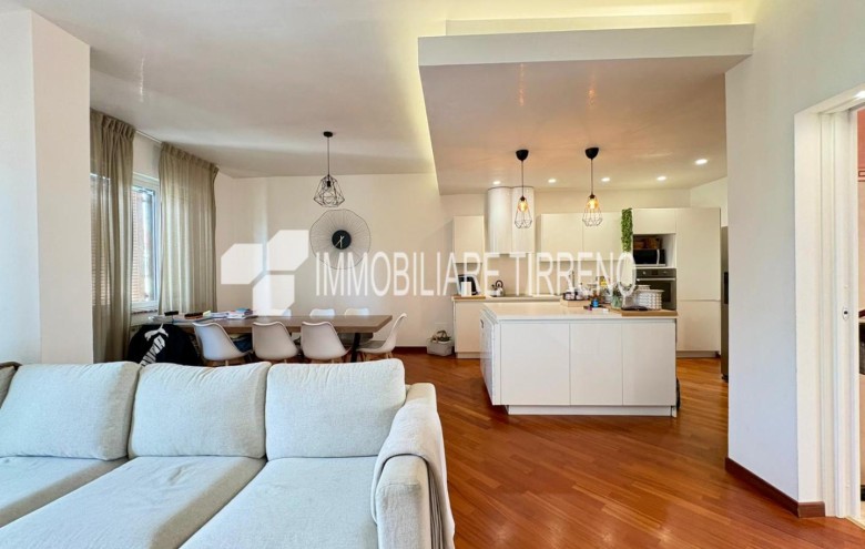 Appartamento in vendita a Massa