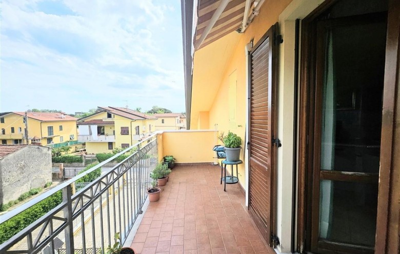 Appartamento in vendita a Massa