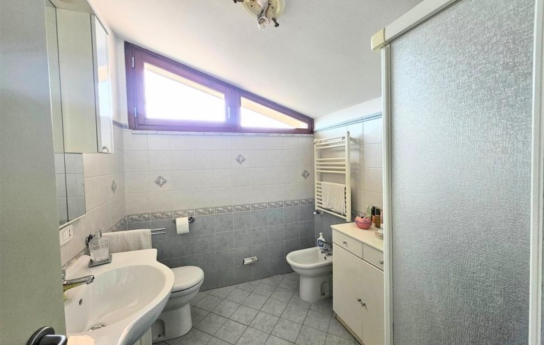 Appartamento in vendita a Massa