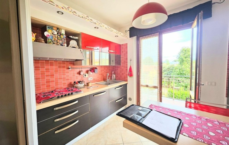 Appartamento in vendita a Massa