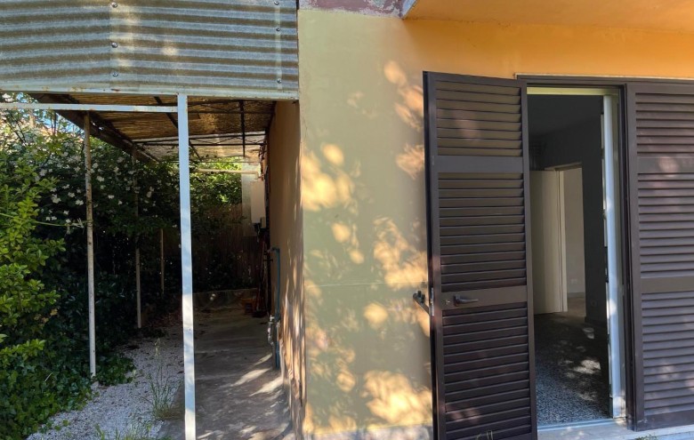 Casa semi indipendente in vendita a Massa