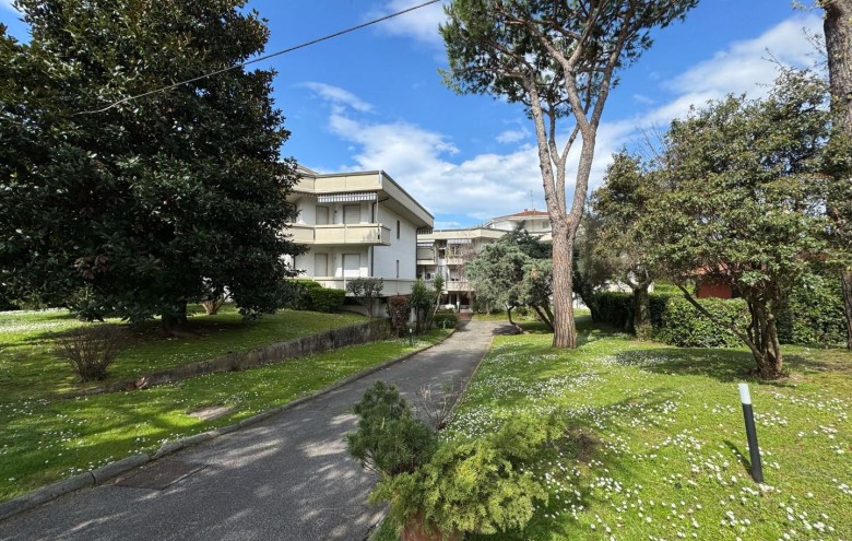 Appartamento in vendita a Massa