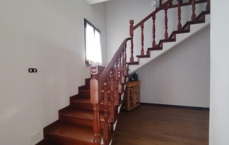 Casa semi indipendente in vendita a Massa