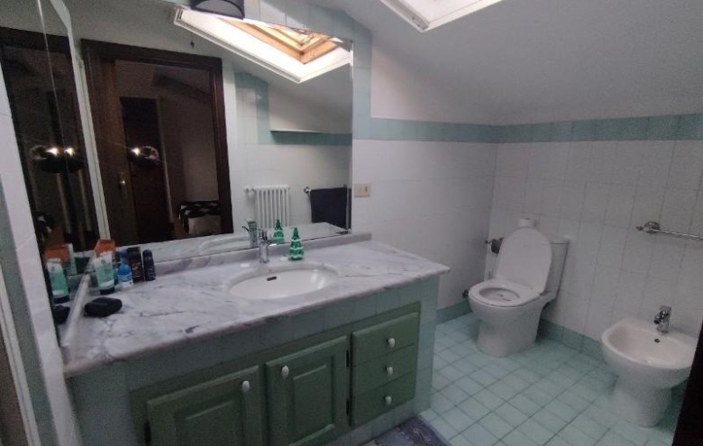 Casa semi indipendente in vendita a Massa