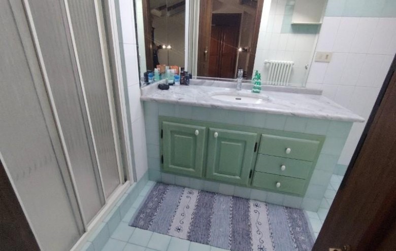 Casa semi indipendente in vendita a Massa