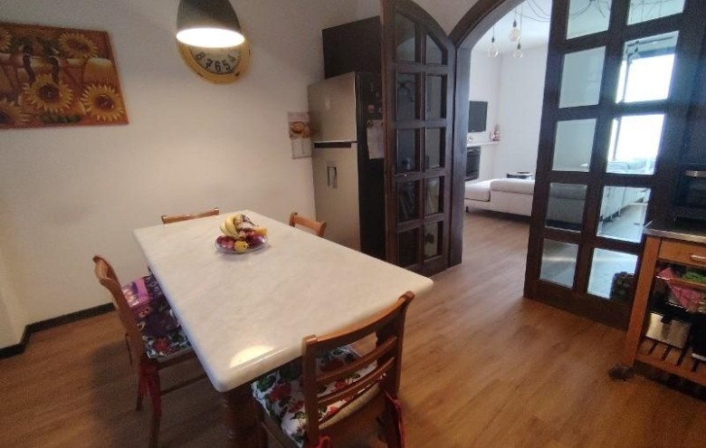 Casa semi indipendente in vendita a Massa