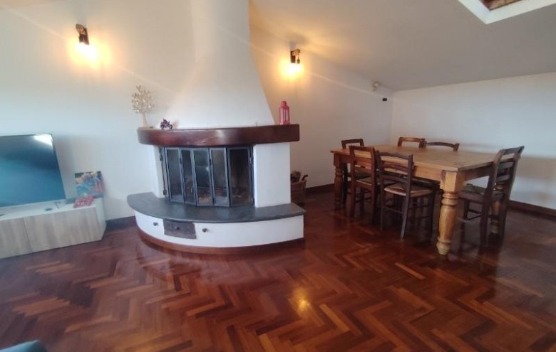 Casa semi indipendente in vendita a Massa