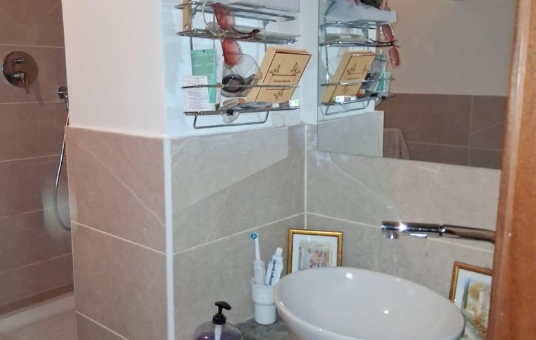 Appartamento in vendita a Carrara