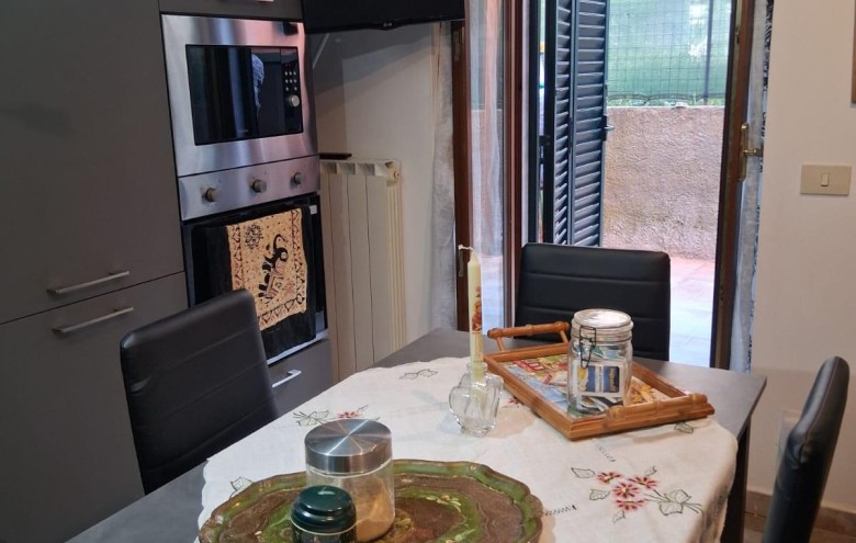 Appartamento in vendita a Carrara