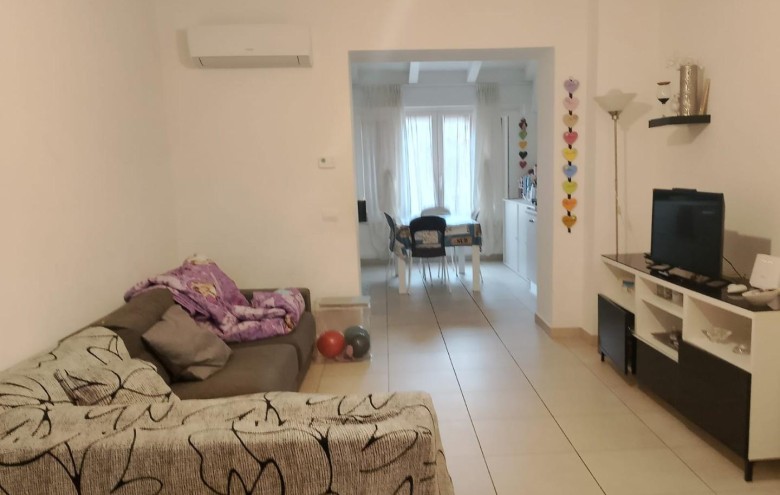 Appartamento in vendita a Massa