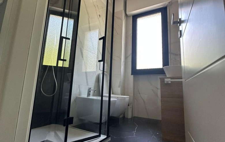 Appartamento in vendita a Massa