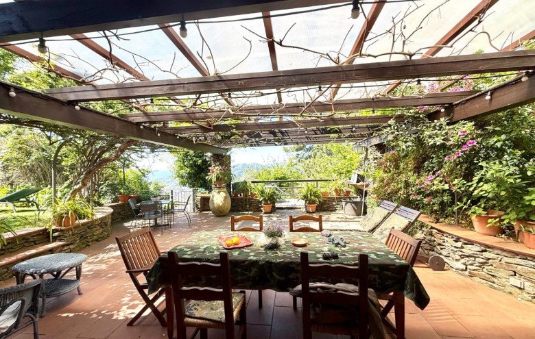 Villa singola in vendita a Massa