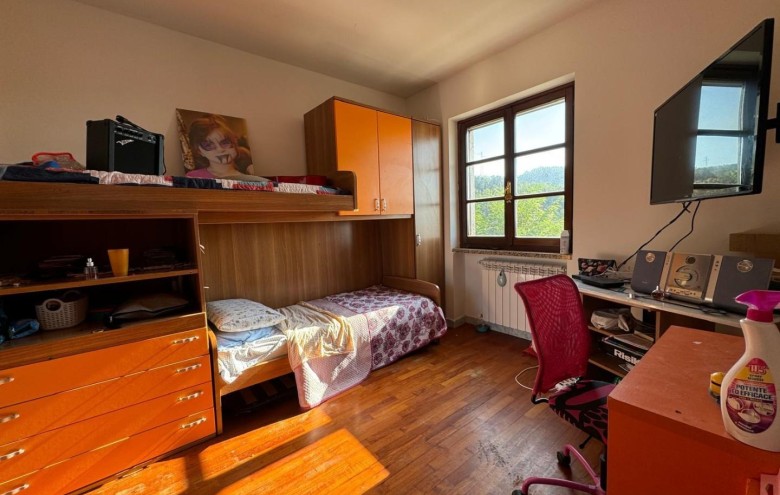 Villa singola in vendita a Carrara