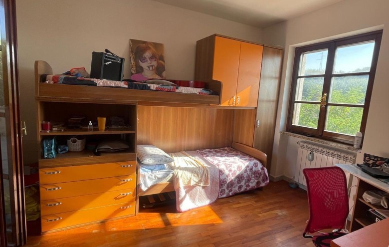 Villa singola in vendita a Carrara