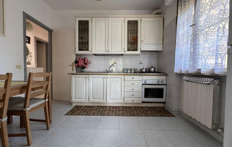 Appartamento in vendita a Massa