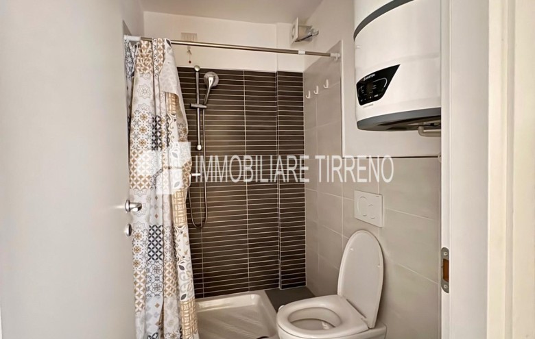 Appartamento in vendita a Montignoso