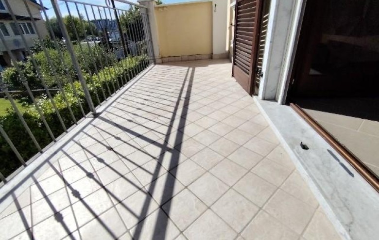 Appartamento in vendita a Massa
