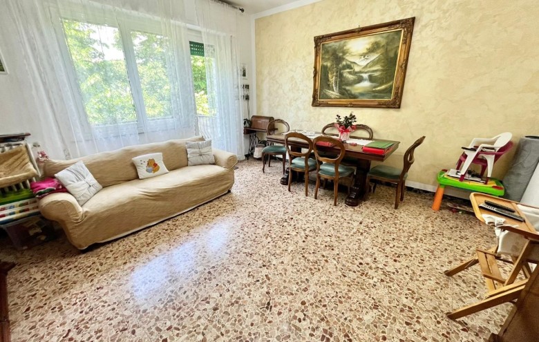 Appartamento in vendita a Massa