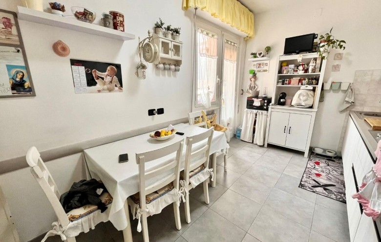 Appartamento in vendita a Massa