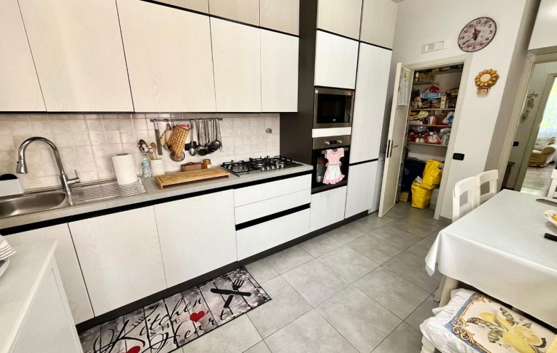 Appartamento in vendita a Massa