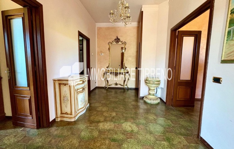 Appartamento in vendita a Massa