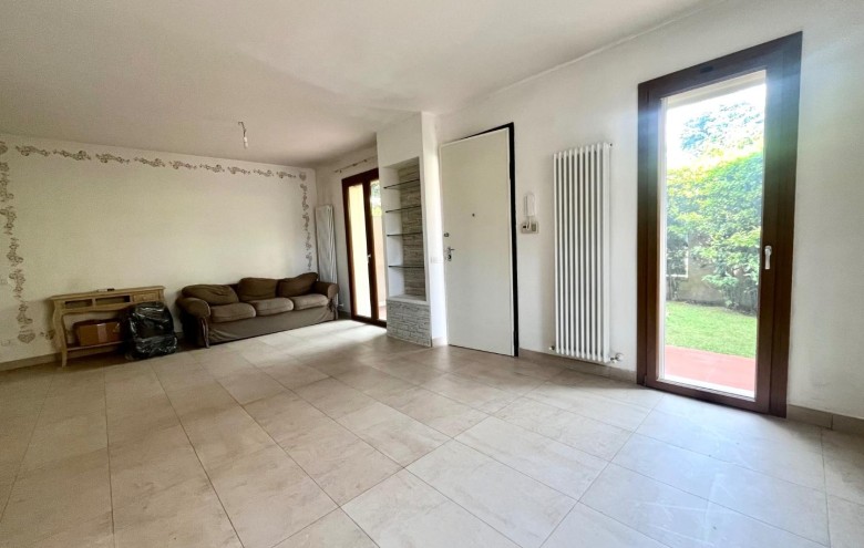 Villetta a schiera in vendita a Montignoso