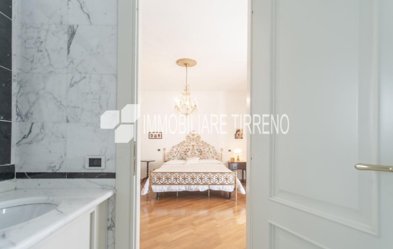 Villa singola in vendita a Massa