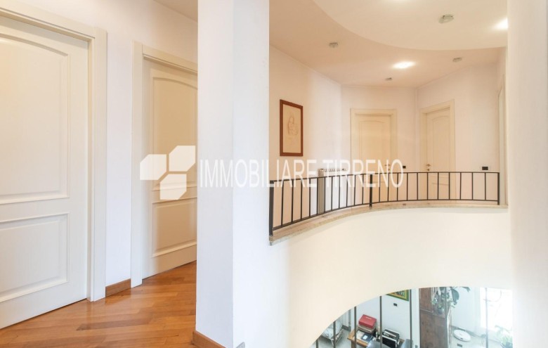 Villa singola in vendita a Massa