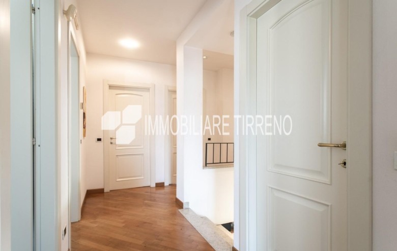 Villa singola in vendita a Massa