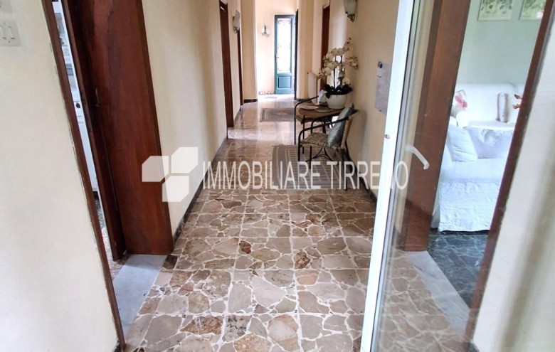 Villa singola in vendita a Massa