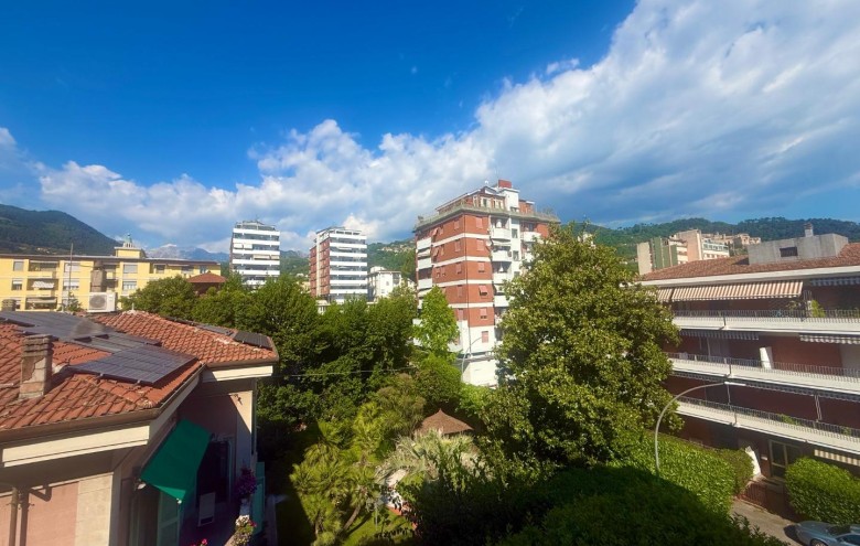 Appartamento in vendita a Massa