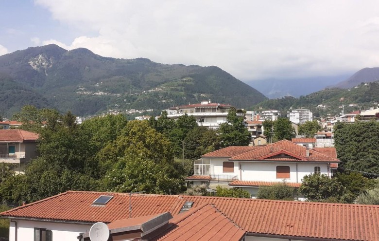 Appartamento in vendita a Massa