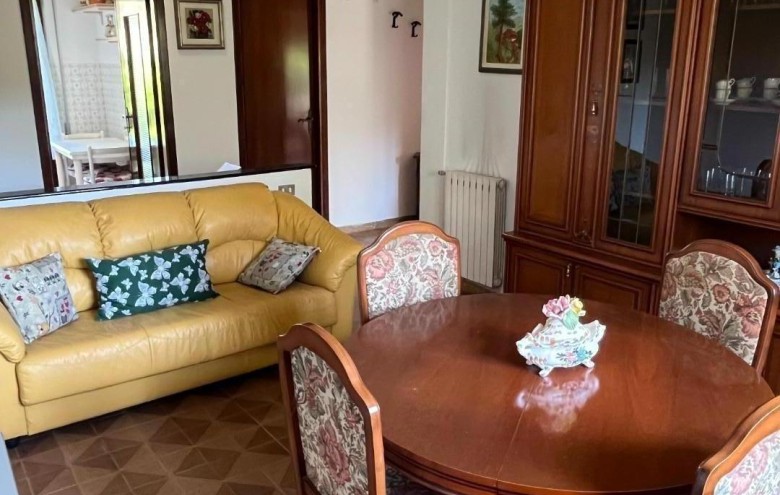 Appartamento in vendita a Massa