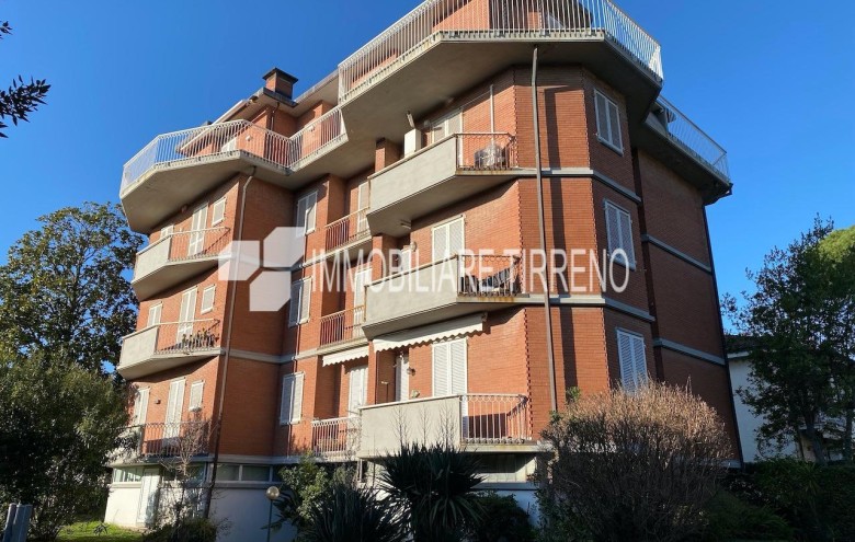Appartamento in vendita a Massa