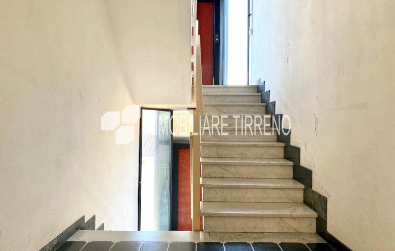 Appartamento in vendita a Massa