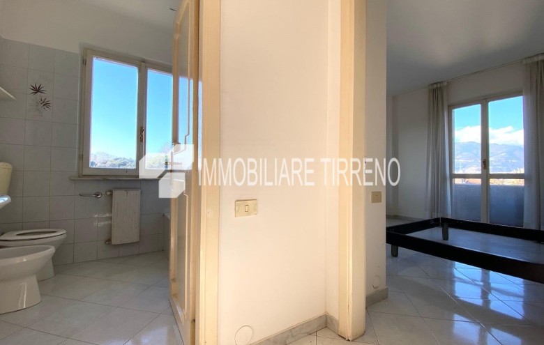 Appartamento in vendita a Massa