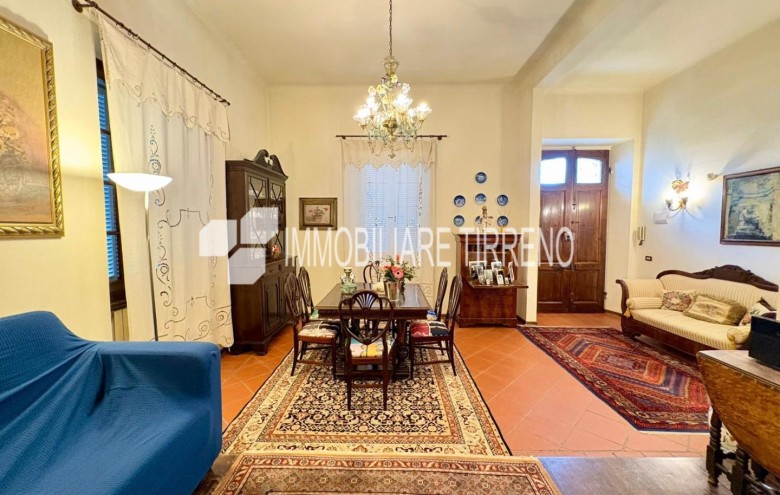 Villa singola in vendita a Massa