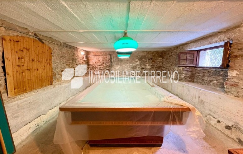 Villa singola in vendita a Massa