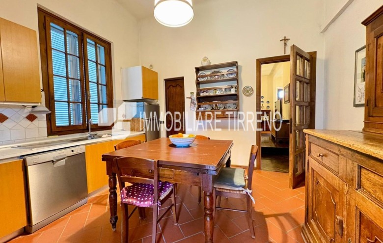 Villa singola in vendita a Massa
