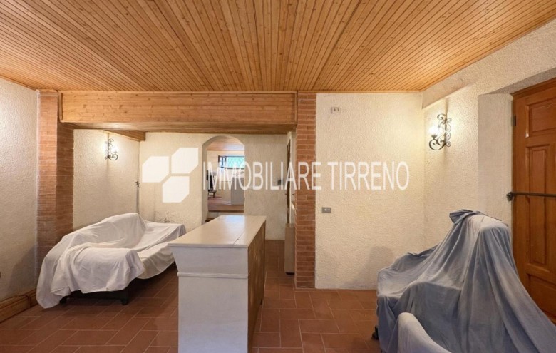 Villa singola in vendita a Massa
