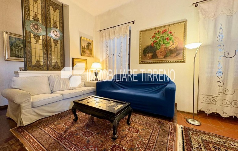 Villa singola in vendita a Massa