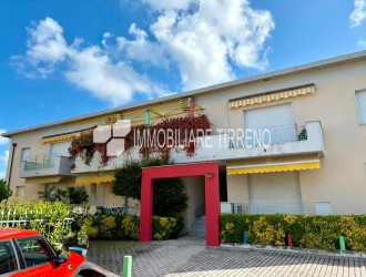 Appartamento in vendita a Marina di Massa