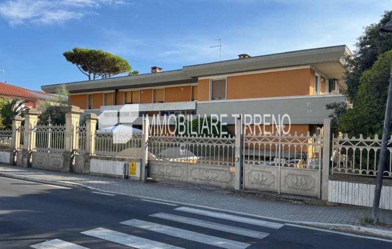 Appartamento in vendita a Massa