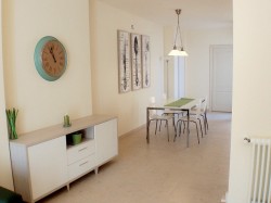 viareggio-centro-storico-villetta-su-unico-piano-con-comoda-terrazza-a-tetto